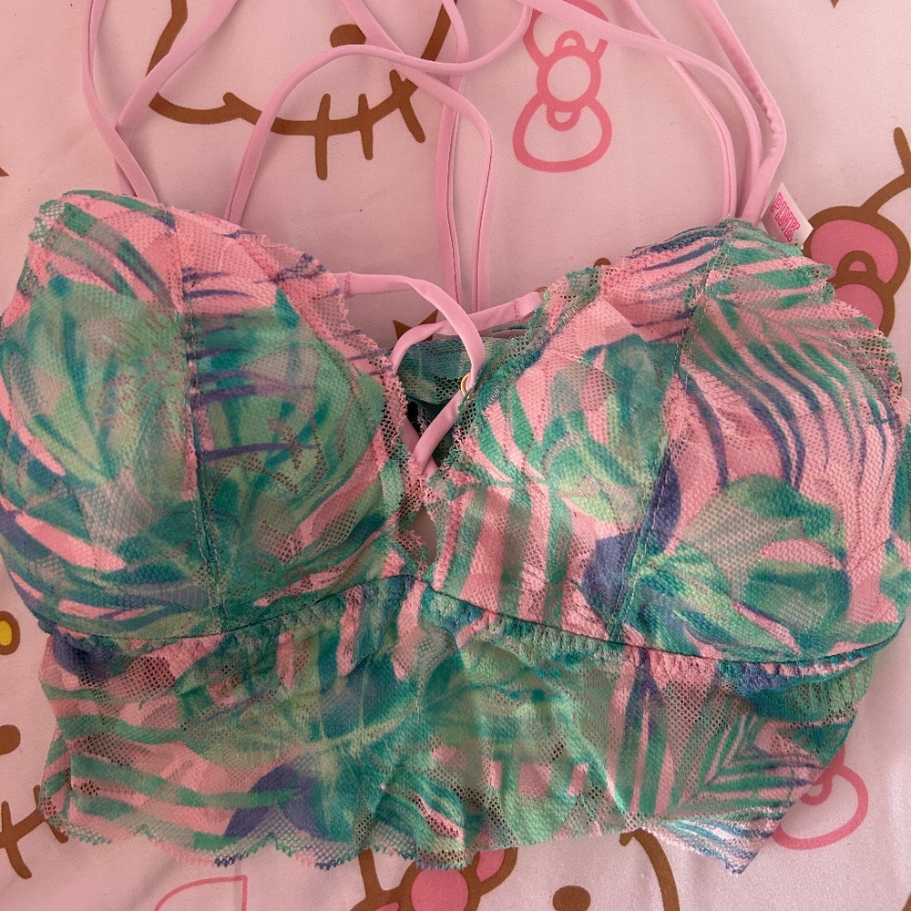 PINK Victoria’s Secret Typical Printed Bralette